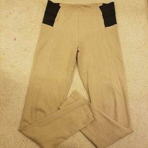 LOVE TREE Stretchy workout pants- like new